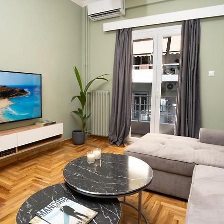 City Center Apt. On A Traffic Free Street Афины Экстерьер фото